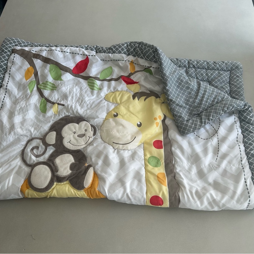 Garanimals Charming Animal Baby Quilt with Gray and White Accents